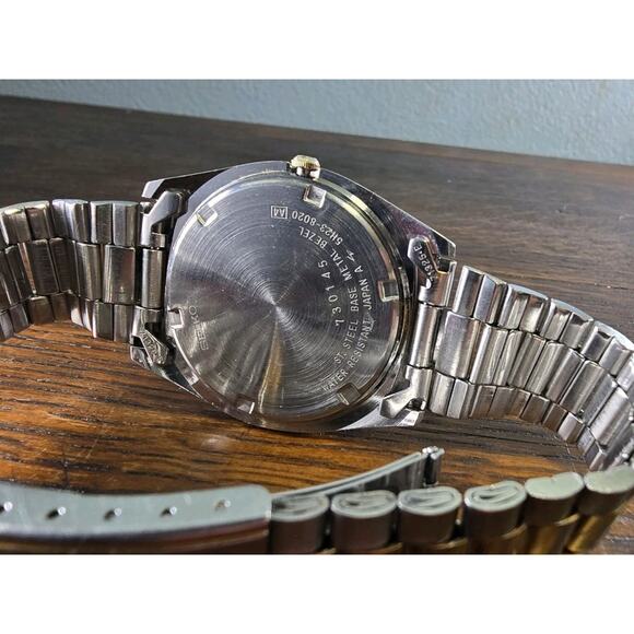 Men's Seiko 5H23-8020 Two Tone Presidential Champagne Dial Quartz Watch New Batt - Picture 8 of 8